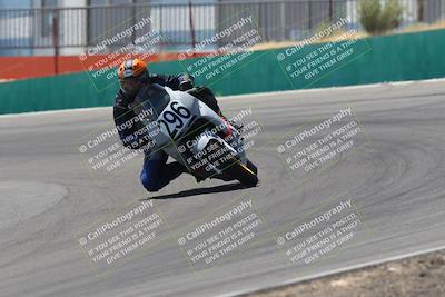 media/Apr-20-2025-AHRMA (Sun) [[393a79c373]]/Race/Group 8/Turn 4b/